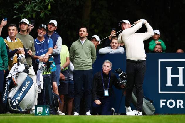 Rory Mcilroy of Northern Ireland. BMW PGA, Golf Herren Championship, Celebrity Pro-Am, Golf, Wentworth, Surrey, UK - 18 Sep 2024  Copyright: xJamesxMarsh Shutterstockx 14726391bd