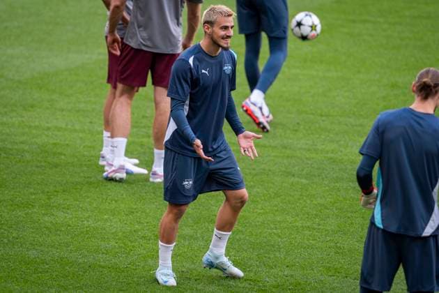 Champions League 2024 25 League Phase MD1: RB Leipzig Pitch Walk and press conference, PK, Pressekonferenz Elif Elmas of RB Leipzig seen training during the UEFA Champions League 2024 25 League Phase MD1 RB Leipzig training and press conference at Estadio Civitas Metropolitano on September 18, 2024 in Madrid, Spain. Madrid Estadio Civitas Metropolitano Madrid Spain Copyright: xAlbertoxGardinx AGardin_20240918_Football_Champions_Leipzig_PC_022