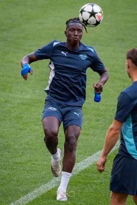 Champions League 2024 25 League Phase MD1: RB Leipzig Pitch Walk and press conference, PK, Pressekonferenz Amadou Haidara of RB Leipzig seen training during the UEFA Champions League 2024 25 League Phase MD1 RB Leipzig training and press conference at Estadio Civitas Metropolitano on September 18, 2024 in Madrid, Spain. Madrid Estadio Civitas Metropolitano Madrid Spain Copyright: xAlbertoxGardinx AGardin_20240918_Football_Champions_Leipzig_PC_023