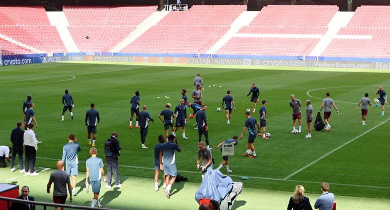 Atletico Madrid - RB Leipzig CL MD-1 Madrid, 18.09.2024, Estadio Wanda Metropolitano, Fussball , UEFA Champions League, 1. Spieltag, Atletico Madrid vs. RB Leipzig , Matchday-1, Abschlusstraining RB Leipzig , Im Bild; Leipzigs Mannschaft trainiert im Estadio Wanda Metropolitano , Only editorial use! , UEFA regulations prohibit any use of photographs as image sequences and or quasi-video ,
