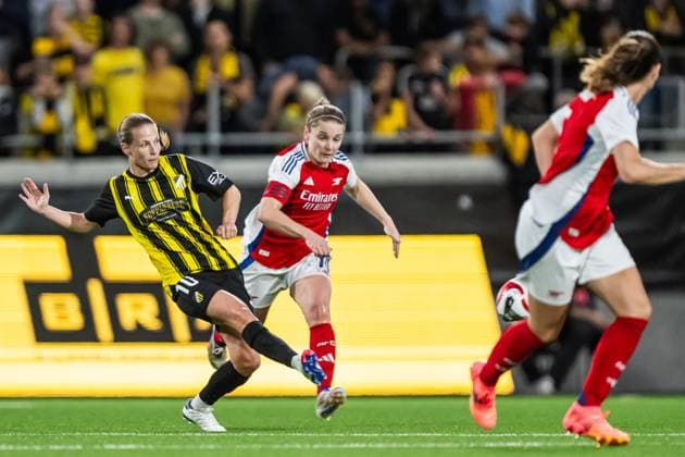 240918 Anna Anvegard of Häcken during the UEFA Women s Champions League qualifying match between Häcken and Arsenal on September 18, 2024 in Gothenburg. Photo: Mathias Bergeld BILDBYRAN kod MB MB0965 fotboll football soccer fotball champions league häcken arsenal dam bbeng kval kvalifisering qualification women kvinner Copyright: MATHIASxBERGELD BB240918MB038