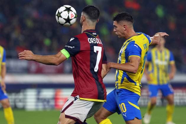 CALCIO - UEFA Champions League - Bologna FC vs FC Shakhtar Donetsk Bologna, Italy 18.09.2024 : Riccardo Orsolini of Bologna ,Georiy Sudakov of Shakhtar Donetsk during UEFA Champions League 2024-2025, day 1, football match Bologna FC 1909 - Shakhtar Donetsk at Renato Dall Ara stadium in Bologna on September 2024. Bologna Italy  Copyright: xIPAxSport ABACAx
