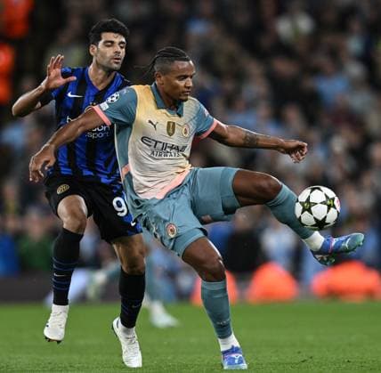 Db Manchester (Inghilterra) 18 09 2024 - Champions League Manchester City-Inter foto Daniele Buffa Image nella foto: Manuel Akanji-Mehdi Taremi 