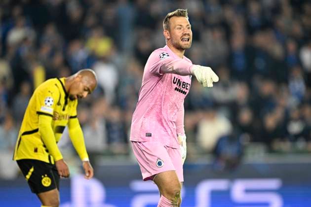 Club Brugge v Borussia Dortmund - UEFA Champions League BRUGGE, BELGIUM - SEPTEMBER 18 : Mignolet Simon goalkeeper of Club Brugge during the UEFA Champions League - League phase matchday 1 match between Club Brugge and Borussia Dortmund at the Jan Breydel stadium on September 18, 2024 in Bruges , Belgium , 18 09 2024 Brugge Belgium  Copyright: xNicoxVereeckenx