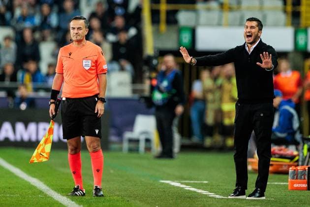 UEFA Champions League: Club Brugge - Borussia Dortmund; 18.09.2024 Nuri Sahin (Chef-Trainer Borussia Dortmund) gestikuliert UEFA Champions League: Club Brugge - Borussia Dortmund, Brugge, Jan Breydelstadion am 18.09.2024 Copyright: xBEAUTIFULxSPORTS Wunderlx