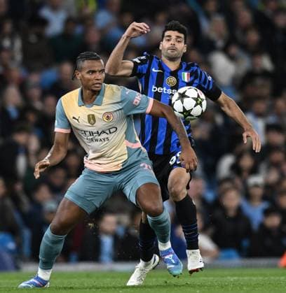 Db Manchester (Inghilterra) 18 09 2024 - Champions League Manchester City-Inter foto Daniele Buffa Image nella foto: Manuel Akanji-Mehdi Taremi 