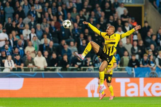 UEFA Champions League: Club Brugge - Borussia Dortmund; 18.09.2024 Donyell Malen (Borussia Dortmund, 21) springt dem Ball nach UEFA Champions League: Club Brugge - Borussia Dortmund, Brugge, Jan Breydelstadion am 18.09.2024 Copyright: xBEAUTIFULxSPORTS Wunderlx