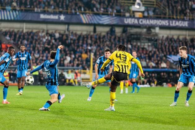 Sport Bilder des Tages UEFA Champions League: Club Brugge - Borussia Dortmund; 18.09.2024 Jamie Gittens (Borussia Dortmund, 43) schiesst das 0:1 UEFA Champions League: Club Brugge - Borussia Dortmund, Brugge, Jan Breydelstadion am 18.09.2024 Copyright: xBEAUTIFULxSPORTS Wunderlx
