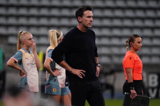 Man City manager Gareth Taylor Paris FC Women v Manchester City Women, UEFA Women s Champions League, Second Round, Football, Stade Charlety , Paris, France, 18 Sep 2024 EDITORIAL USE ONLY No use with unauthorised audio, video, data, fixture lists, club league logos or live services. Online in-match use limited to 120 images, no video emulation. No use in betting, games or single club league player publications. Copyright: xDavexWinter Shutterstockx 14722161kr