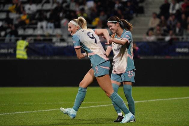 Chloe Kelly of Man City celebrates with Yui Hasegawa of Man City after she puts her side 5-0 ahead Paris FC Women v Manchester City Women, UEFA Women s Champions League, Second Round, Football, Stade Charlety , Paris, France, 18 Sep 2024 EDITORIAL USE ONLY No use with unauthorised audio, video, data, fixture lists, club league logos or live services. Online in-match use limited to 120 images, no video emulation. No use in betting, games or single club league player publications. Copyright: xDavexWinter Shutterstockx 14722161lt