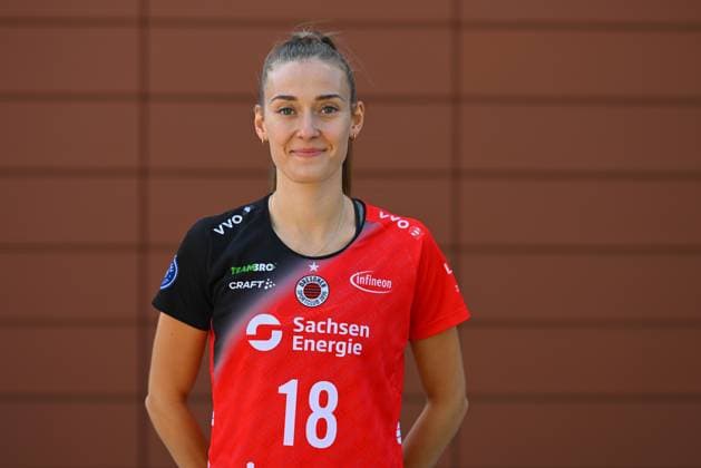 Sarah Straube, Kopf, Kopffoto, Porträt, Portrait, Porträtfoto, Media-Day in der Handwerkskammer Dresden, Media Day, Fototermin, Fotoshooting, Dresdner SC, Volleyball, 1. Bundesliga Frauen, 1. Liga, DSC, Saison 2024 2025, 18.09.2024,