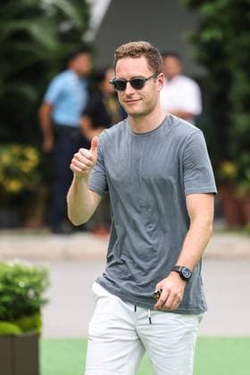 VANDOORNE Stoffel (bel), Reserve Driver of Aston Martin F1 Team, portrait during the Formula 1 Singapore Grand Prix 2024, 18th round of the 2024 Formula One World Championship, WM, Weltmeisterschaft from September 20 to 22, 2024 on the Marina Bay Circuit, in Singapore, Singapore - F1 - SINGAPORE GRAND PRIX 2024 DPPI Panoramic  240919_R18_SINGAPORE_DP_XB3_7470