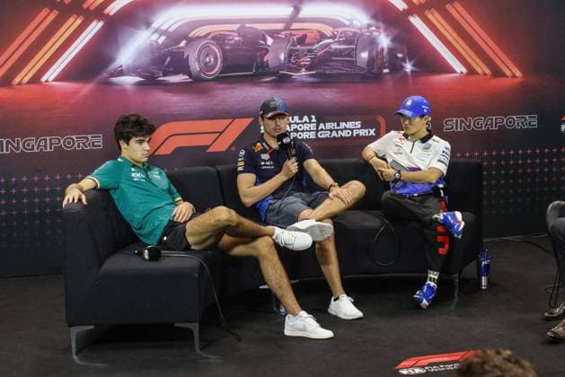 VERSTAPPEN Max (ned), Red Bull Racing RB20, portrait STROLL Lance (can), Aston Martin F1 Team AMR24, portrait TSUNODA Yuki (jap), Visa Cash App RB F1 Team VCARB 01, portrait press conference, PK, Pressekonferenz during the Formula 1 Singapore Grand Prix 2024, 18th round of the 2024 Formula One World Championship, WM, Weltmeisterschaft from September 20 to 22, 2024 on the Marina Bay Circuit, in Singapore, Singapore - F1 - SINGAPORE GRAND PRIX 2024 DPPI Panoramic 240919_R18_SINGAPORE_DP_XB5_6674