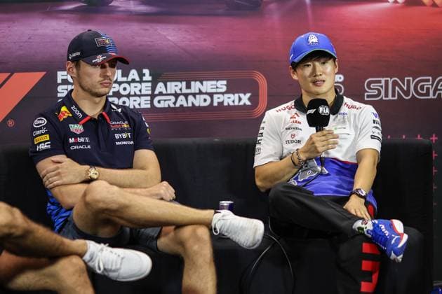 TSUNODA Yuki (jap), Visa Cash App RB F1 Team VCARB 01, portrait VERSTAPPEN Max (ned), Red Bull Racing RB20, portrait press conference, PK, Pressekonferenz during the Formula 1 Singapore Grand Prix 2024, 18th round of the 2024 Formula One World Championship, WM, Weltmeisterschaft from September 20 to 22, 2024 on the Marina Bay Circuit, in Singapore, Singapore - F1 - SINGAPORE GRAND PRIX 2024 DPPI Panoramic 240919_R18_SINGAPORE_DP_XB3_8565