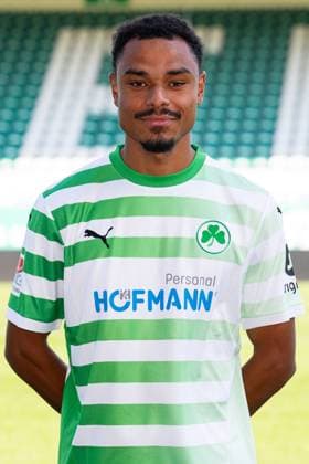 19.09.2024 - SpVgg Greuther Fürth ( Kleeblatt Spielvereinigung ) - 2. Fussball Bundesliga BL - Saison 2024 2025 - Fototermin Porträttermin Vorstellung Präsentation Pressetermin - - Einzelbild Einzelfoto Portrait Porträt Kopfbild - Sacha Banse Bansé (6, SpVgg Greuther Fürth )