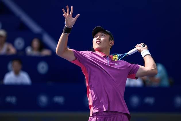 CHENGDU, CHINA - SEPTEMBER 19: Shang Juncheng of China competes in the Men s Singles Round of 32 match against Kei Nishikori of Japan on Day 2 of 2024 Chengdu Open at Sichuan International Tennis Center on September 19, 2024 in Chengdu, Sichuan Province of China.  Copyright: xVCGx 111518899247