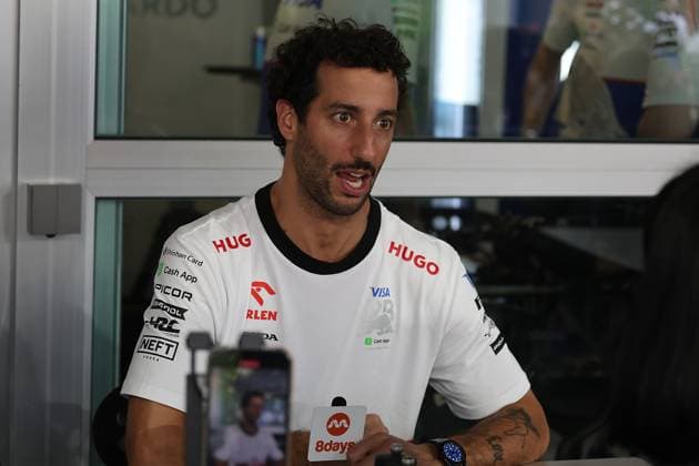 19.09.2024, Marina Bay Street Circuit, Singapore, FORMULA 1 SINGAPORE AIRLINES SINGAPORE GRAND PRIX 2024,im Bild Daniel Ricciardo (AUS), Visa Cash App RB Formula One Team Defodi-506_20240919_hbr_0017