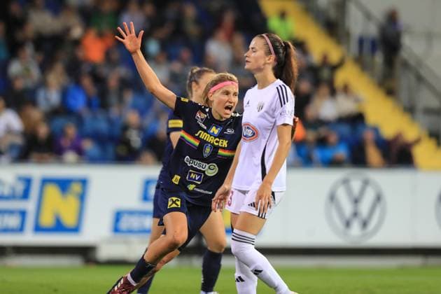 St Polten, Austria, September 19th, 2024: Kamila Dubcova (48 SKN St Polten) celebrates her goal during the UEFA womens champions league play off match St Polten vs Mura at NV Arena, St Polten Tom Seiss SPP (Tom Seiss SPP) Copyright: xTomxSeissx xSPPx spp-en-ToSeSp-20240919 UWCL SKN vs Mura-8817