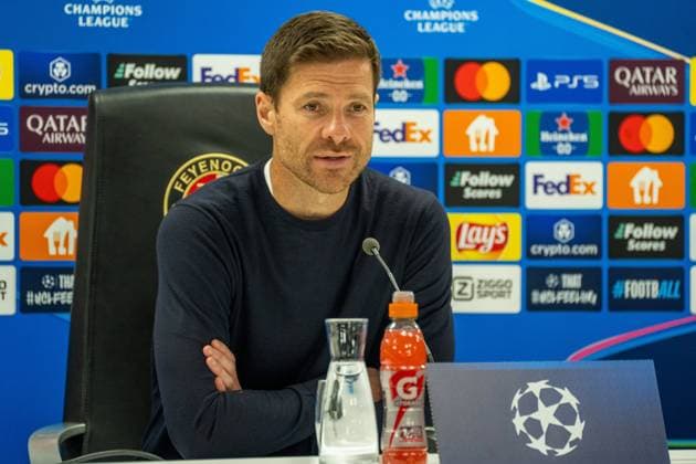 Xabi Alonso (Chef-Trainer, Bayer Leverkusen) während der Pressekonferenz Feyenoord Rotterdam vs. Bayer Leverkusen, Fussball, Champions League, 1. Spieltag, Saison 2024 2025, 19.09.2024 Feyenoord Rotterdam vs. Bayer Leverkusen, Fussball, Champions League, 1. Spieltag, Saison 2024 2025, 19.09.2024 Rotterdam Copyright: xEibner-Pressefoto JustinxDerondex EP_JDU