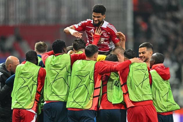 Bilder des Jahres 2024, Sport 09 September Sport Themen der Woche KW38 Sport Bilder des Tages SOCCER - UEFA CL, Brest vs Sturm GUINGAMP,FRANCE,19.SEP.24 - SOCCER - UEFA Champions League, Stade Brestois 29 vs SK Sturm Graz. Image shows the rejoicing of Brest.  GEPAxpictures xAvnixRetkoceri