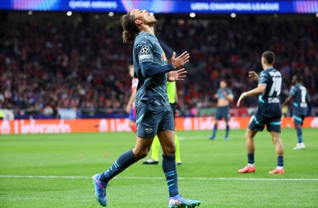 Madrid, 19.09.2024, Estadio Wanda Metropolitano, Fussball, UEFA Champions League, 1. Spieltag , Atletico Madrid vs. RB Leipzig , Im Bild: Yussuf Yurary Poulsen (9, RB Leipzig), Enttäuschung nach vergebener Chance , Only editorial use! Foto nur zur redaktionellen Nutzung bestimmt! , UEFA regulations prohibit any use of photographs as image sequences and or quasi-video ,