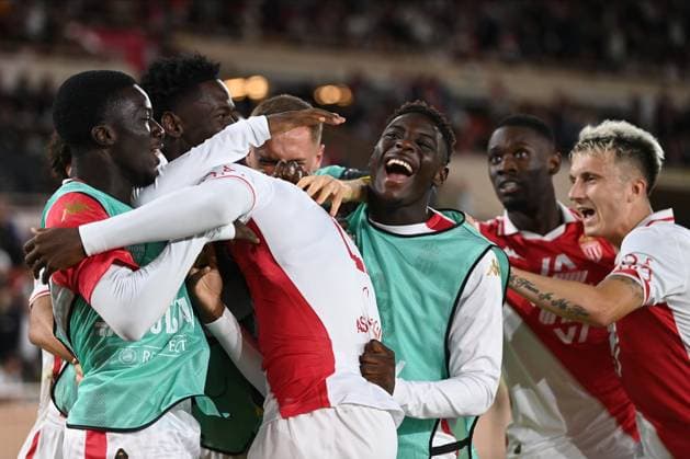 AS Monaco v FC Barcelona, Barca - UEFA Champions League 2024 25 League Phase MD1 Soungoutou Magassa, Christian Mawissa Elebi and George Ilenikhena and substitutes of AS Monaco celebrates 2nd goal during the UEFA Champions League 2024 25 League Phase MD1 match between AS Monaco and FC Barcelona at Stade Louis II on September 19, 2024 in Monaco, Monaco. Monaco Stade Louis II Monaco Monaco Copyright: xNealxSimpson Sportsphoto APLx 14048277