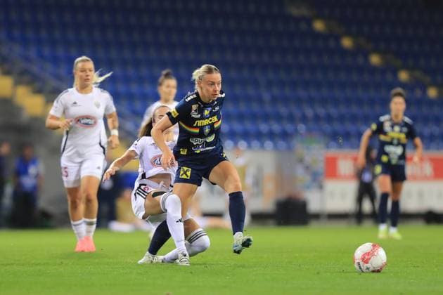 St Polten, Austria, September 19th, 2024: Sophie Hillebrand (20 SKN St Polten) in action during the UEFA womens champions league play off match St Polten vs Mura at NV Arena, St Polten Tom Seiss SPP (Tom Seiss SPP) Copyright: xTomxSeissx xSPPx spp-en-ToSeSp-20240919 UWCL SKN vs Mura-8678