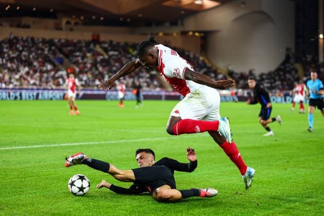 19th September 2024 - UEFA CHAMPIONS LEAGUE - MATCH 1 - SEASON 2024 2025 - AS MONACO vs FC Barcelona, Barca - STADE LOUIS II pedri in action against embolo (breel) MONACO MONACO Copyright: xSPORTPIXPRESSx xFREDxPORCUx