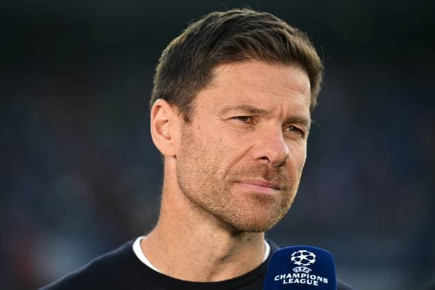 Rotterdam, De Kuip, 19.09.24, GER, Herren, UEFA Champions League, Saison 2024-2025, Feyenoord Rotterdam - Bayer 04 Leverkusen Bild: Trainer Xabi ALONSO (Leverkusen) Only for editorial use! UEFA regulations prohibit any use of photographs as image sequences and or quasi-video. Suedholland Niederlande