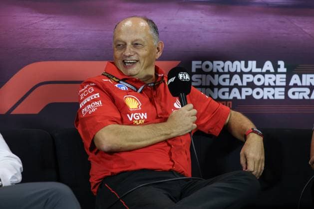 VASSEUR Frédéric (fra), Team Principal & General Manager of the Scuderia Ferrari, portrait press conference, PK, Pressekonferenz during the Formula 1 Singapore Grand Prix 2024, 18th round of the 2024 Formula One World Championship, WM, Weltmeisterschaft from September 20 to 22, 2024 on the Marina Bay Circuit, in Singapore, Singapore - F1 - SINGAPORE GRAND PRIX 2024 DPPI Panoramic  240920_R18_SINGAPORE_DP_XB5_9534