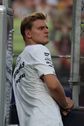 20.09.2024, Marina Bay Street Circuit, Singapore, FORMULA 1 SINGAPORE AIRLINES SINGAPORE GRAND PRIX 2024,im Bild Testfahrer Mick Schumacher (DEU), Mercedes-AMG Petronas Formula One Team Defodi-506_20240920_hbr_0040