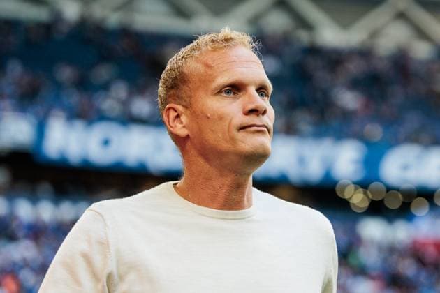 2. Fussball Bundesliga: FC Schalke 04 - SV Darmstadt 98; 20.09.2024 Karel Geraerts (Trainer Schalke 04) 2. Fussball Bundesliga: FC Schalke 04 - SV Darmstadt 98; Gelsenkirchen, VELTINS-Arena am 20.09.2024 DFL REGULATIONS PROHIBIT ANY USE OF PHOTOGRAPHS AS IMAGE SEQUENCES AND OR QUASI-VIDEO.