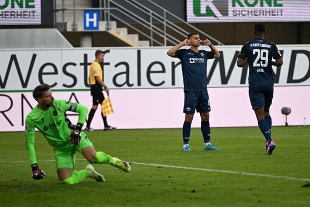 Paderborn, Home Deluxe Arena, 20.09.24, GER, Herren, 2.Bundesliga, Saison 2024-2025, SC Paderborn 07 - Hannover 96 Bild: Koen KOSTONS (Paderborn) jubelt nach seinem Tor zum 1:0 Only for editorial use! DFL regulations prohibit any use of photographs as image sequences and or quasi-video. NRW Deutschland