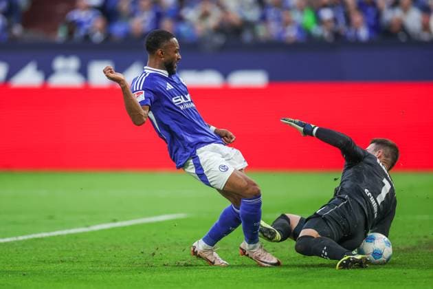 20.09.2024, Fussball, Saison 2024 2025, 2. Bundesliga, 5. Spieltag, FC Schalke 04 - SV Darmstadt 98, Moussa Sylla (FC Schalke 04) erzielt das Tor zum 2 zu 0. Gelsenkirchen Veltins Arena NRW Deutschland xRHR-FOTO TRx