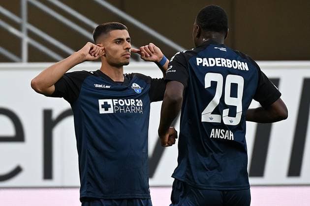 Paderborn, Home Deluxe Arena, 20.09.24, GER, Herren, 2.Bundesliga, Saison 2024-2025, SC Paderborn 07 - Hannover 96 Bild: Koen KOSTONS (Paderborn) jubelt nach seinem Tor zum 1:0 Only for editorial use! DFL regulations prohibit any use of photographs as image sequences and or quasi-video. NRW Deutschland
