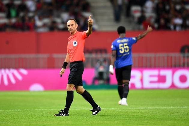OGC Nice v AS Saint-Etienne - Ligue 1 McDonald s 2024 2025 Thomas LEONARD (ARBITRE) during the Ligue 1 McDonald s match between Nice and Saint-Etienne at Allianz Riviera on September 20, 2024 in Nice, France. Nice France  Copyright: xFEPx 776207017