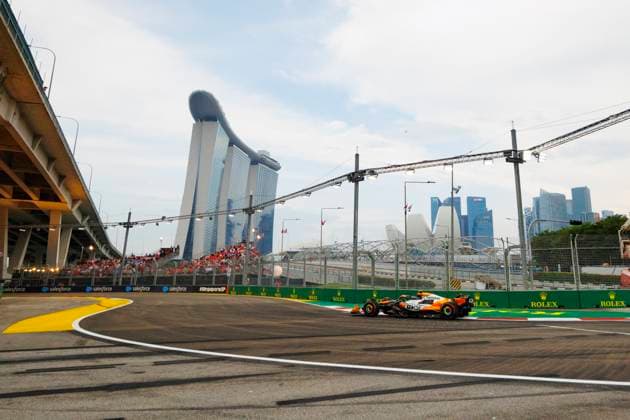 Formula 1, Singapore Grand Prix - 20 Sep 2024 Lando Norris of Great Britain drives the (4) McLaren MCL37 during practice ahead of the F1 Grand Prix of Singapore at Marina Bay Street Circuit. Singapore Singapore Copyright: xGeorgexHitchensx xSOPAxImagesx ghsingaporegp24_fp1_29