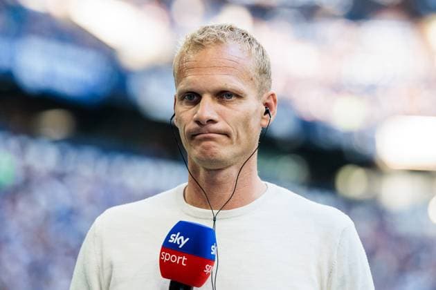 2. Fussball Bundesliga: FC Schalke 04 - SV Darmstadt 98; 20.09.2024 Karel Geraerts (Trainer Schalke 04) 2. Fussball Bundesliga: FC Schalke 04 - SV Darmstadt 98; Gelsenkirchen, VELTINS-Arena am 20.09.2024 DFL REGULATIONS PROHIBIT ANY USE OF PHOTOGRAPHS AS IMAGE SEQUENCES AND OR QUASI-VIDEO.