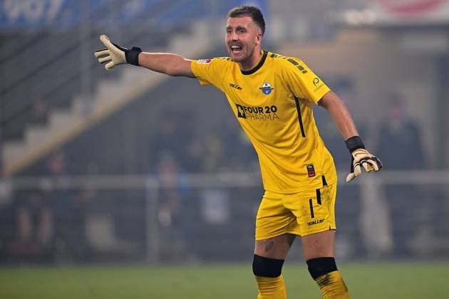 Paderborn, Home Deluxe Arena, 20.09.24, GER, Herren, 2.Bundesliga, Saison 2024-2025, SC Paderborn 07 - Hannover 96 Bild: Torwart Pelle BOEVINK (Paderborn) Only for editorial use! DFL regulations prohibit any use of photographs as image sequences and or quasi-video. NRW Deutschland