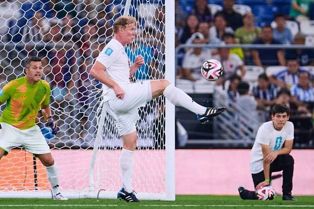 RECORD DATE NOT STATED Leyendas Internacionales vs Leyendas de Mexico Alexis Lalas of FIFA Legends during match Legends between International FIFA Legends and Mexico Legends 2024, at BBVA Bancomer Stadium on September 20, 2024 in Monterrey, Nuevo Leon, Mexico. MONTERREY NUEVO LEON MEXICO  Copyright: xJONATHANxDUENASx 20240920231838_LEGENDS_FIFA_MEX_LALAS107