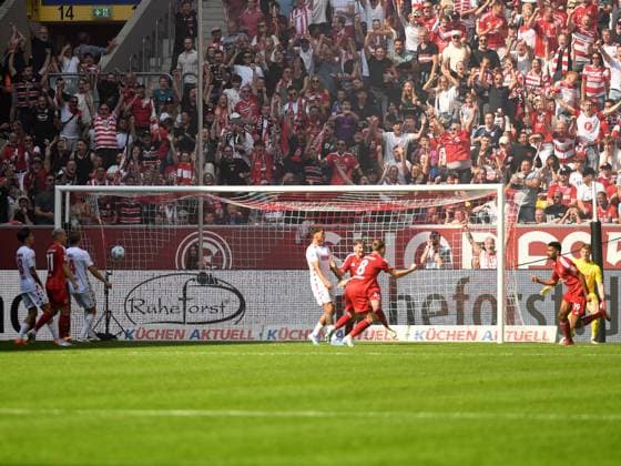Emmanuel Iyoha (Fortuna Duesseldorf) Tor zum 1:1 waehrend des Spiels der 2. Bundesliga zwischen Fortuna Düsseldorf und 1. FC Köln in der Merkur Spiel-Arena am 21. September 2024 in Düsseldorf, Deutschland. (Foto von Ralf Treese DeFodi Images) +++ Emmanuel Iyoha (Fortuna Duesseldorf) scores his team™s first goal during the 2. Bundesliga match between Fortuna Düsseldorf and 1. FC Köln at Merkur Spiel-Arena on September 21, 2024 in Düsseldorf, Germany. (Photo by Ralf Treese DeFodi Images) DFB DFL REGULATIONS PROHIBIT ANY USE OF PHOTOGRAPHS AS IMAGE SEQUENCES AND OR QUASI-VIDEO. Defodi-521_DUSKOE20240921_009