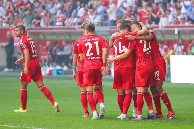 21.09.2024, 2. Fußball Bundesliga, Fortuna Düsseldorf - 1. FC Köln, Merkur Spiel-Arena, Saison 2024 2025: Torjubel nach dem 1:1 durch Emmanuel Iyoha (Fortuna Düsseldorf 19) DFB regulations prohibit any use of photographs as image sequences and or quasi-video. Nordrhein-Westfalen Deutschland
