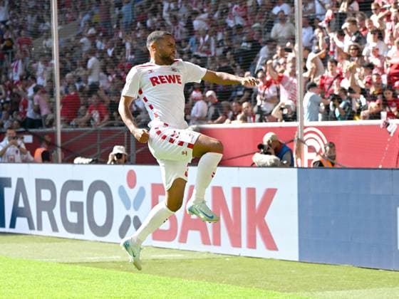 Linton Maina (1. FC Koeln) Torjubel, jubelt nach seinem Treffer zum 1:2 waehrend des Spiels der 2. Bundesliga zwischen Fortuna Düsseldorf und 1. FC Köln in der Merkur Spiel-Arena am 21. September 2024 in Düsseldorf, Deutschland. (Foto von Ralf Treese DeFodi Images) +++ Linton Maina (1. FC Koeln) celebrates after scoring his team™s second goal during the 2. Bundesliga match between Fortuna Düsseldorf and 1. FC Köln at Merkur Spiel-Arena on September 21, 2024 in Düsseldorf, Germany. (Photo by Ralf Treese DeFodi Images) DFB DFL REGULATIONS PROHIBIT ANY USE OF PHOTOGRAPHS AS IMAGE SEQUENCES AND OR QUASI-VIDEO. Defodi-521_DUSKOE20240921_017