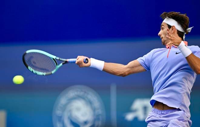 CHENGDU, CHINA - SEPTEMBER 21: Lorenzo Musetti of Italy competes in the Men s Singles Round of 16 match against Christopher O Connell of Australia on day 4 of 2024 Chengdu Open at Sichuan International Tennis Center on September 21, 2024 in Chengdu, Sichuan Province of China.  Copyright: xVCGx 111519294565