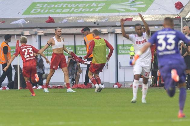 Jona NIEMIEC (D, mi.) jubelt nach seinem Tor zum 2:2 Ausgleich gemeinsam mit Shinta APPWLKAMP (D, 23), Jubel, Freude; Fussball 2. Bundesliga Saison 2024 2025, 6.Spieltag, Spieltag 6, Fortuna Duesseldorf (D) - 1. FC Koeln (K) 2-2, Düsseldorf vs Köln, F95 vs KOE, am 21.09.2024 , M e r k u r S p i e l a r e n a Â
