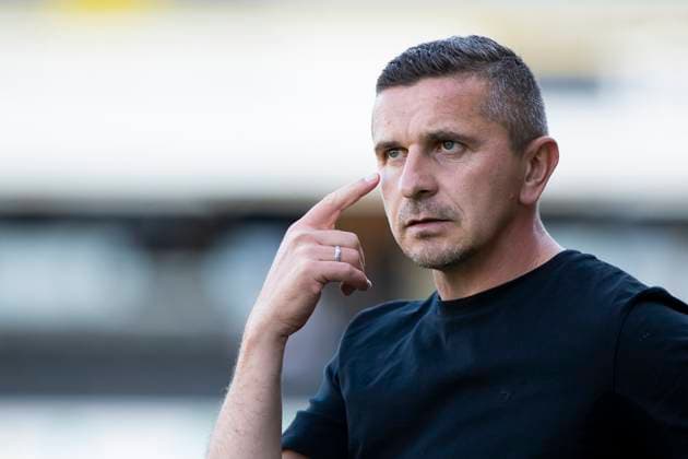 Eupen s head coach Mersad Selimbegovic pictured during a soccer match between Lierse SK and KAS Eupen, Saturday 21 September 2024 in Lier, on day 5 of the 2024-2025 Challenger Pro League 1B second division of the Belgian championship. KRISTOFxVANxACCOM  x101102651x