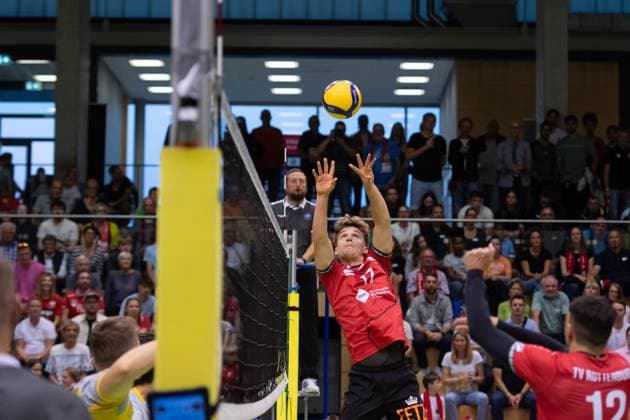 Aurel Sprenger (TV Rottenburg, 17) GER, TV Rottenburg vs TSV Grafing, Volleyball, Herren, 2. Bundesliga, Saison 24 25, 21.09.2024, GER, TV Rottenburg vs TSV Grafing, Volleyball, Herren, 2. Bundesliga, Saison 24 25, 21.09.2024 Rottenburg Copyright: xEibner-Pressefoto WolfgangxFrankx EP_WFK