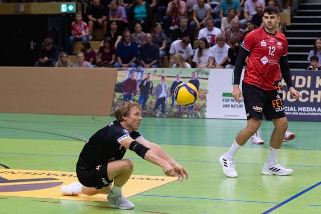v.li. Dirk Mehlberg (TV Rottenburg, 01), Yannick Menke (TV Rottenburg, 12) GER, TV Rottenburg vs TSV Grafing, Volleyball, Herren, 2. Bundesliga, Saison 24 25, 21.09.2024, GER, TV Rottenburg vs TSV Grafing, Volleyball, Herren, 2. Bundesliga, Saison 24 25, 21.09.2024 Rottenburg Copyright: xEibner-Pressefoto WolfgangxFrankx EP_WFK