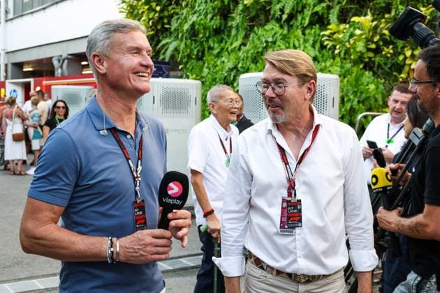 COULTHARD David (gbr), and HAKKINEN Mika (fin), Former F1 drivers, during the Formula 1 Singapore Grand Prix 2024, 18th round of the 2024 Formula One World Championship, WM, Weltmeisterschaft from September 20 to 22, 2024 on the Marina Bay Circuit, in Singapore, Singapore - F1 - SINGAPORE GRAND PRIX 2024 DPPI Panoramic  240922_R18_SINGAPORE_DP_FGDN9865