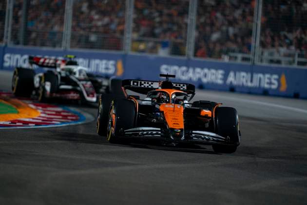 September 22, 2024, Singapore, Singapore: Australian driver OSCAR PIASTRI (McLaren F1 Team) drives during the 2024 FIA Formula 1 Singapore Grand Prix at Marina Bay Street Circuit in Singapore. Singapore Singapore - ZUMAg147 20240922_fap_g147_035 Copyright: xJamesxGasperottix